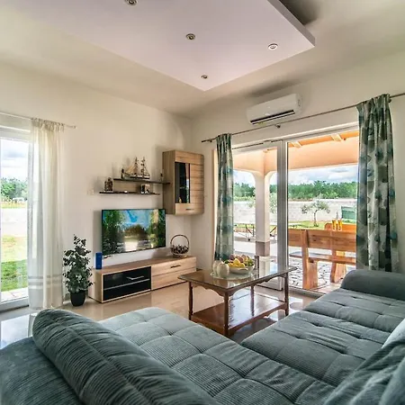 Roza By Kompas Villa