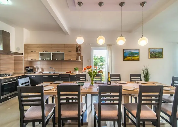 Roza By Kompas Vila *