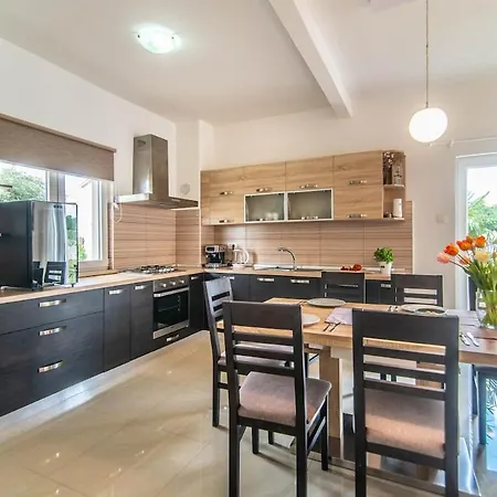 Roza By Kompas Villa Vošteni