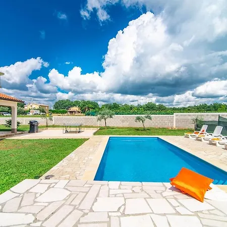Roza By Kompas Villa Vosteni